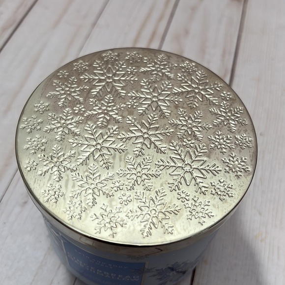 SOLD! Bath & Body Works ‘GINGERBREAD MARSHMALLOW’ Candle - Picture 2 of 4